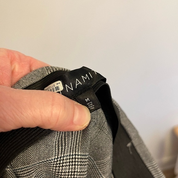 5/20$ Dynamite Gray Plaid Women's Skirt size medium - Picture 6 of 6